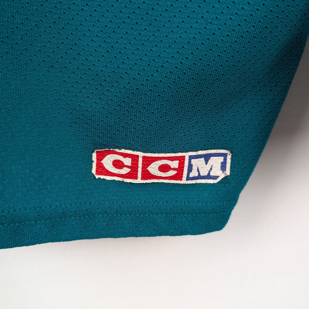 Vintage CCM Mighty Ducks Made In Canada Jersey XXL - Picture 7 of 7